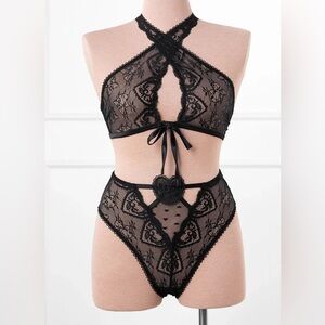 Mentionables Black Lingerie Set Bra & Panties NWT Valentine’s Day Medium